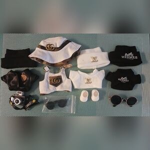 Labubu Outfit Bundle – 4 Outfits & Assesories